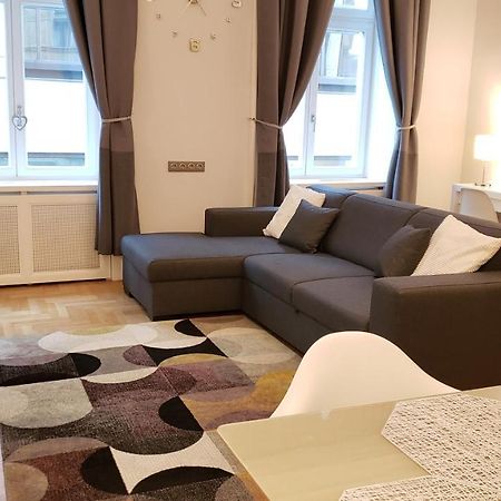Supreme City Center Apartment Budapest Bagian luar foto